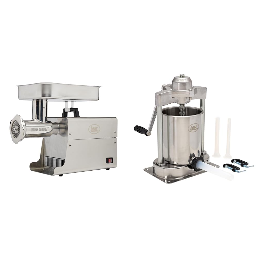#32 Meat Grinder & 15 LB Sausage Stuffer L640