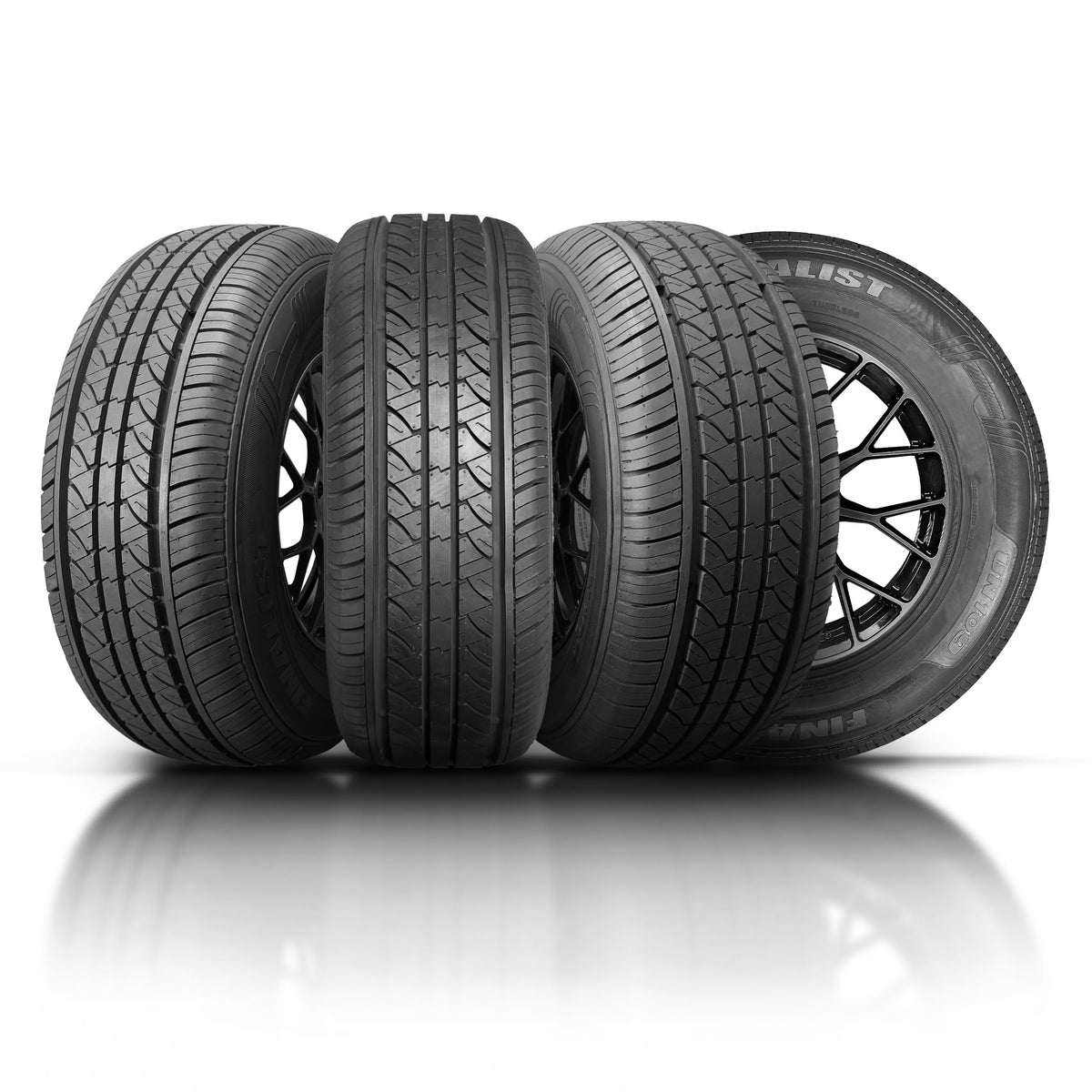 Set of 4 All Season High Performance Tires Q910738