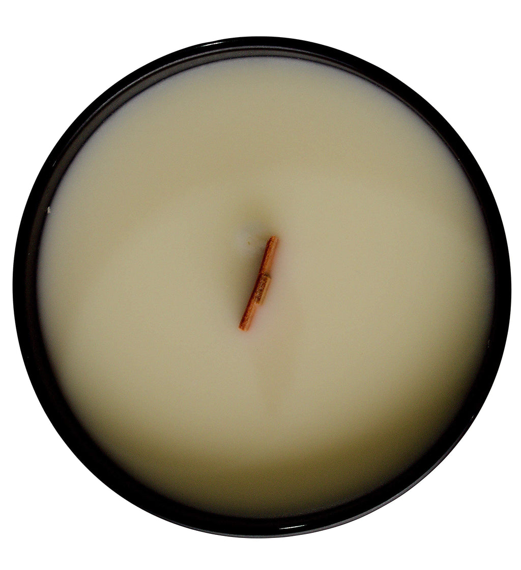 Sandalwood Scented Soy Candle with Wood Wick F240