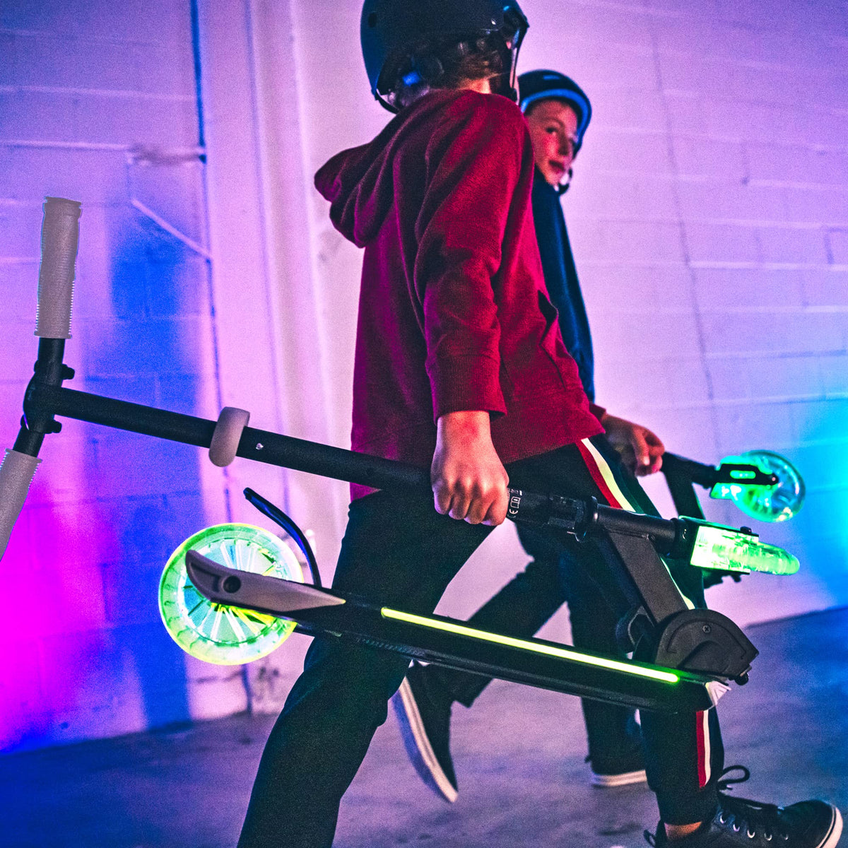 Two-Wheel Kick Scooter for Kids 5-8 with RGB Lights E4287
